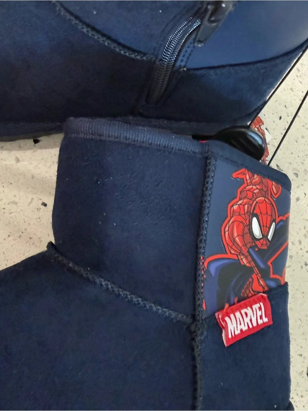 New boys Sz 12, 1 Marvel Navy Blue Kids Spider-Man Cozy Boots light up